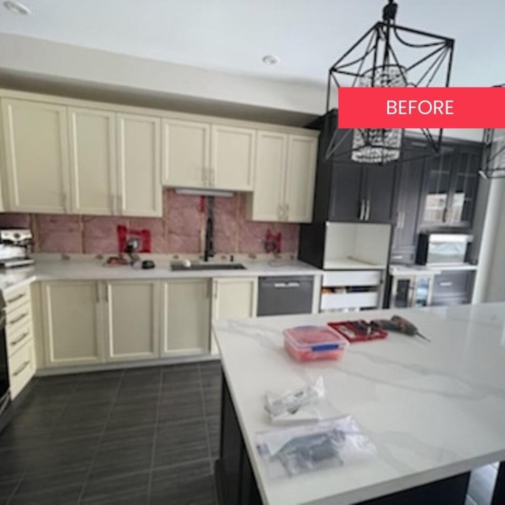 Before view of a P2D kitchen cabinet refinishing project in Mississauga
