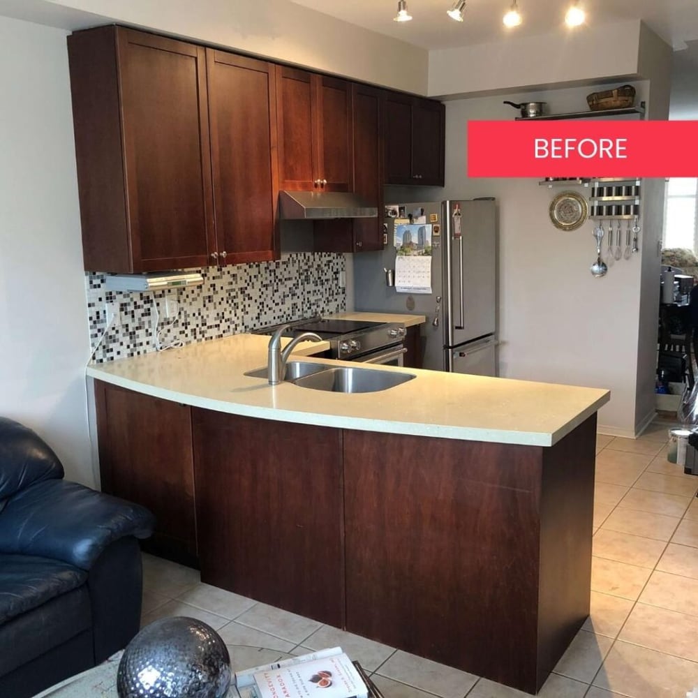 Before view of a Toronto kitchen cabinet refinishing project